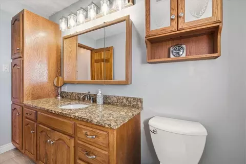 Bath - 1818 Bethlehem Rd W, Prospect, OH 43342 photo 2 of 5