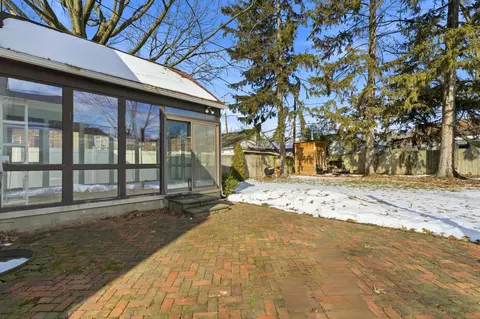 Exterior - 534 Walhalla Rd, Columbus, OH 43202 photo 4 of 8