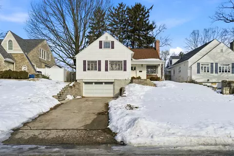 534 Walhalla Rd, Columbus, OH 43202