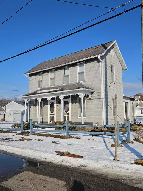 100 N Elm St, Sugar Grove, OH 43155