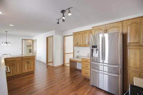 Kitchen - 6281 Davis Dr, Newark, OH 43056 photo 4 of 7