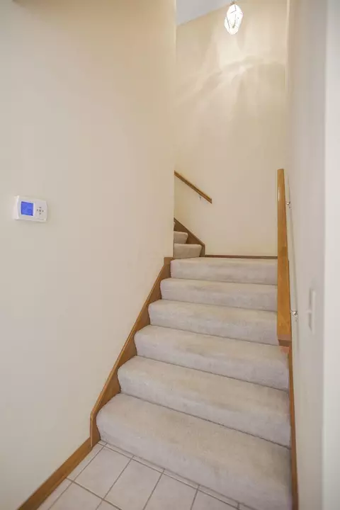 Entry Way - 6281 Davis Dr, Newark, OH 43056 photo 2 of 2