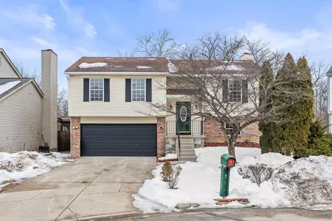 3438 High Creek Dr, Columbus, OH 43223
