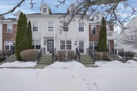 711 Lazelle Rd, Westerville, OH 43081