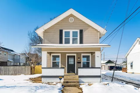667 Maple Ave, Newark, OH 43055