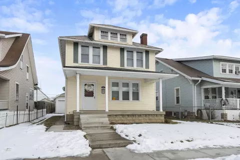 Exterior - 867 E Wheeling St NE, Lancaster, OH 43130 photo 3 of 9