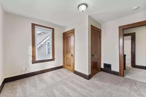 Bedroom - 867 E Wheeling St NE, Lancaster, OH 43130 photo 3 of 7