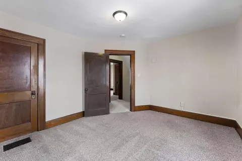 Bedroom - 867 E Wheeling St NE, Lancaster, OH 43130 photo 7 of 7