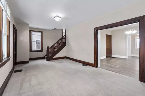 Living - 867 E Wheeling St NE, Lancaster, OH 43130 photo 3 of 5