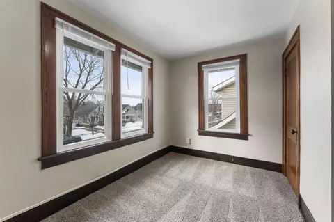 Bedroom - 867 E Wheeling St NE, Lancaster, OH 43130 photo 1 of 7