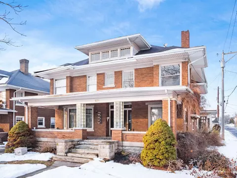 229 E Chillicothe Ave, Bellefontaine, OH 43311
