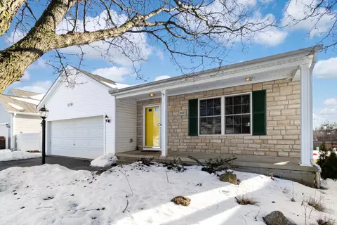 8033 Willowbrook Crsg Dr, Blacklick, OH 43004