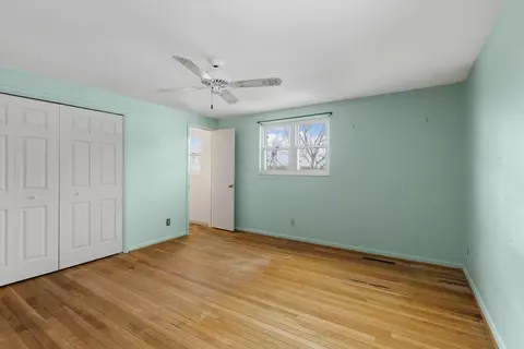 Bedroom - 339 Meadow Ln, Circleville, OH 43113 photo 6 of 10