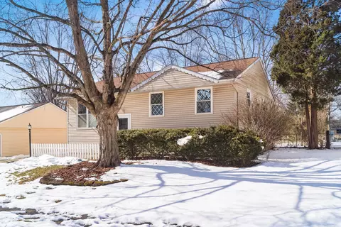 209 Prince Of Wales Dr, Columbus, OH 43230