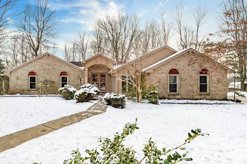 6253 Headley Heights Ct, Columbus, OH 43230