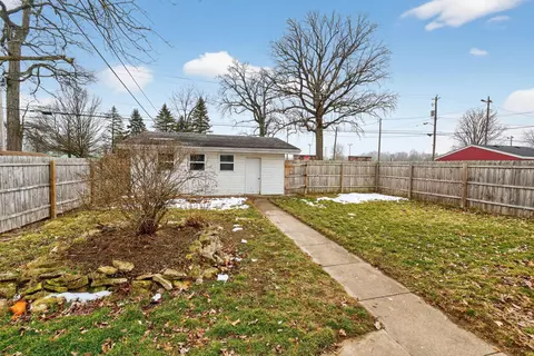 Exterior - 501 Park Ave, Prospect, OH 43342 photo 5 of 8