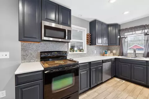 Kitchen - 501 Park Ave, Prospect, OH 43342 photo 3 of 4
