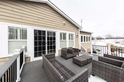 Exterior - 6334 Artesian Run, Delaware, OH 43015 photo 9 of 16