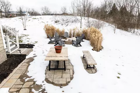 Exterior - 6334 Artesian Run, Delaware, OH 43015 photo 10 of 16