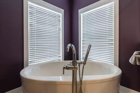 Bath - 6334 Artesian Run, Delaware, OH 43015 photo 2 of 7