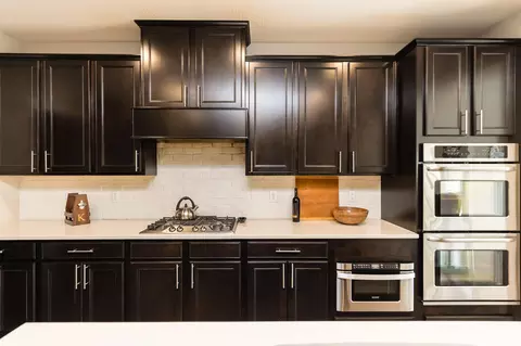 Kitchen - 6334 Artesian Run, Delaware, OH 43015 photo 6 of 6