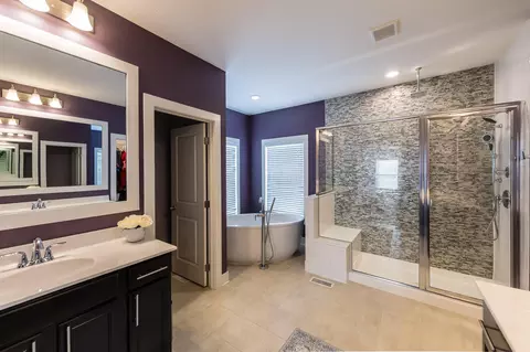 Bath - 6334 Artesian Run, Delaware, OH 43015 photo 1 of 7