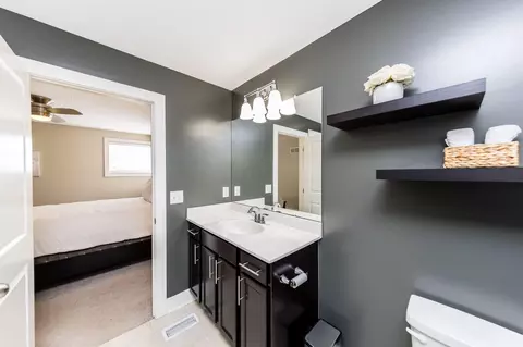 Bath - 6334 Artesian Run, Delaware, OH 43015 photo 6 of 7
