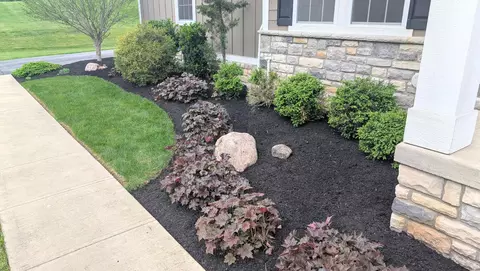 Exterior - 6334 Artesian Run, Delaware, OH 43015 photo 4 of 16