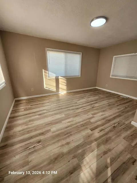 Living - 805 Silver St, Marion, OH 43302 photo 1 of 6