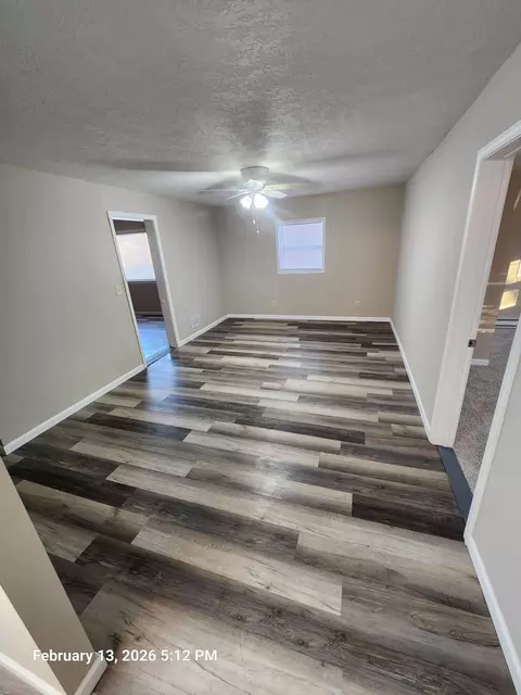 Living - 805 Silver St, Marion, OH 43302 photo 5 of 6