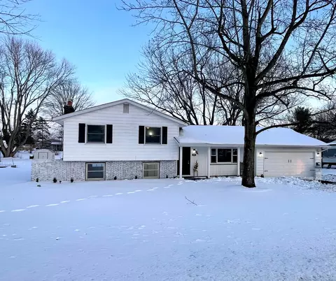 471 Mink St SW, Pataskala, OH 43062