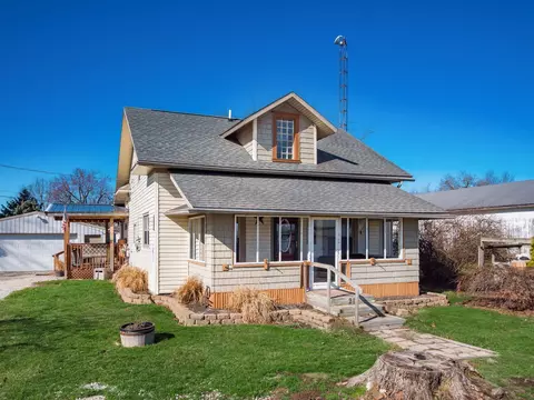 210 S Elm St, Mount Victory, OH 43340