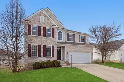 223 Antrim St, Pickerington, OH 43147