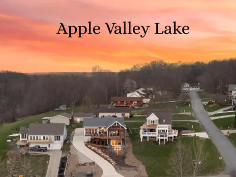 4006 Apple Valley Dr, Howard, OH 43028
