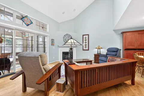 Living - 5987 Dunabbey Loop, Dublin, OH 43017 photo 2 of 4