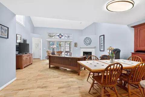 Dining - 5987 Dunabbey Loop, Dublin, OH 43017 photo 1 of 3