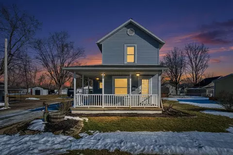 210 4th St, Kirkersville, OH 43033