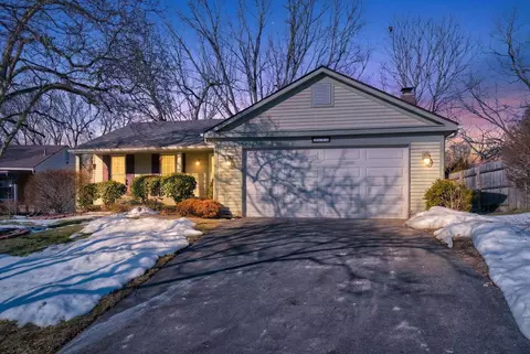 3712 Creek Ridge Ct, Columbus, OH 43230