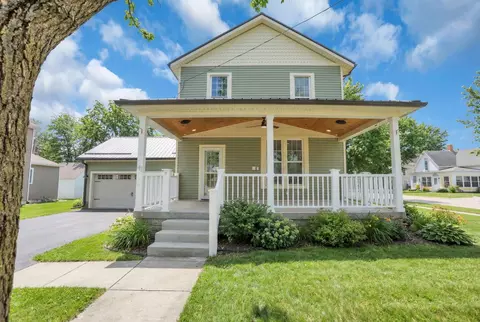41 E Columbus St, Thornville, OH 43076