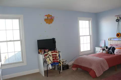 Bedroom - 15047 Ohio 37, Forest, OH 45843 photo 2 of 3