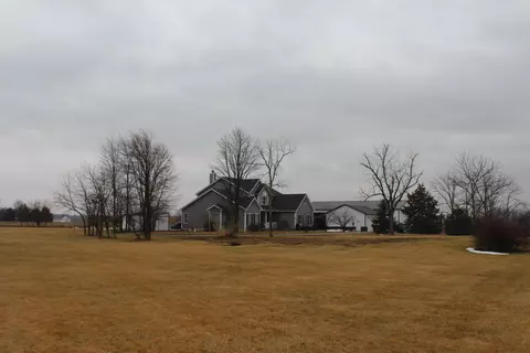 Exterior - 15047 Ohio 37, Forest, OH 45843 photo 2 of 15