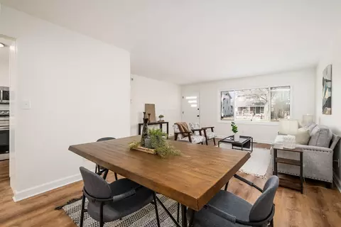 Dining - 2585 Eakin Rd, Columbus, OH 43204 photo 2 of 2