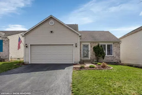 8231 Sea Star Dr, Blacklick, OH 43004