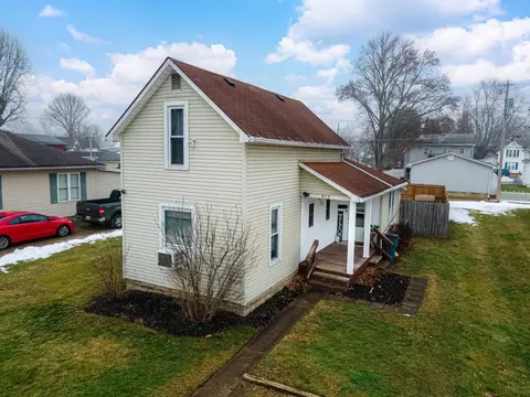 405 Maplewood Ave, Mount Vernon, OH 43050