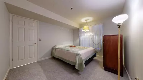 Bedroom - 6035 Lake, Ashtabula, OH 44004 photo 2 of 3