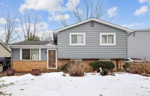 4580 Fairgrove Rd, Columbus, OH 43231