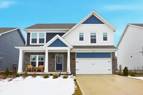 1051 Beehive Grv, Grove City, OH 43123