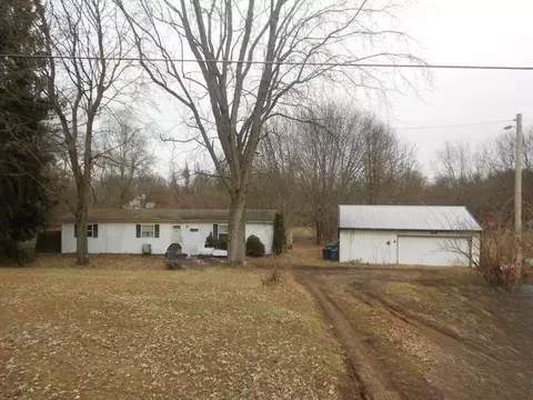 3510 Kauffman Rd NW, Carroll, OH 43112