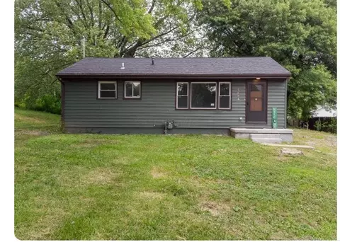 5684 Olive Rd, Franklin, OH 45005