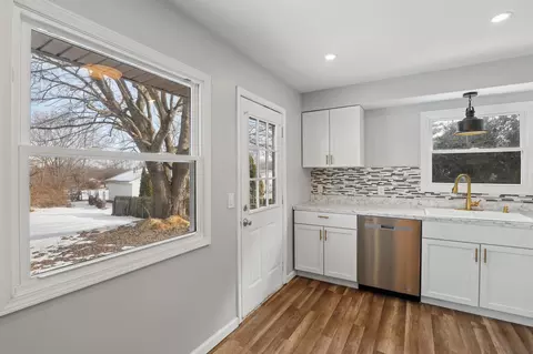 Kitchen - 5684 Olive Rd, Franklin, OH 45005 photo 2 of 2